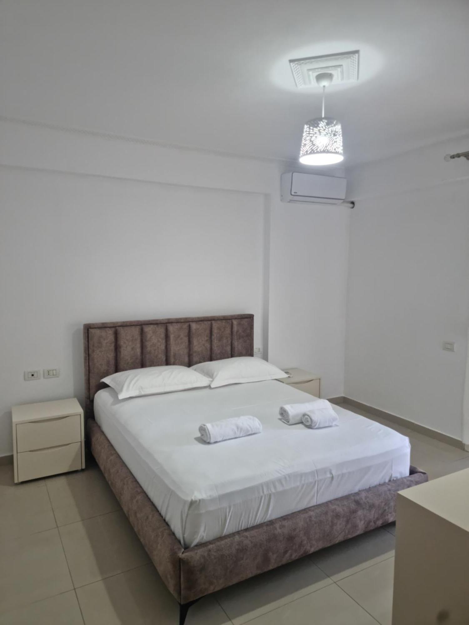 Alex Apartment Vlorë Εξωτερικό φωτογραφία