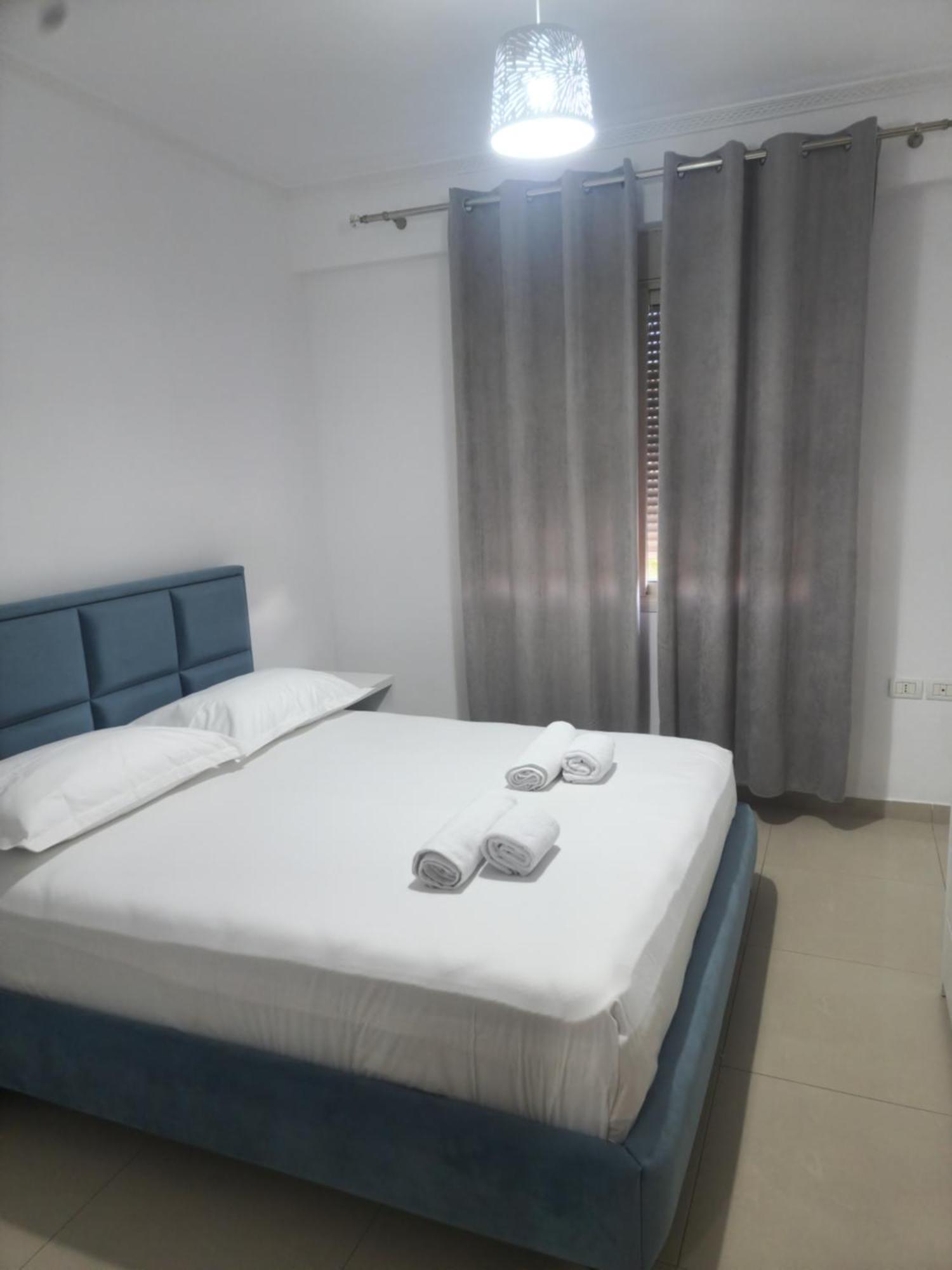 Alex Apartment Vlorë Εξωτερικό φωτογραφία
